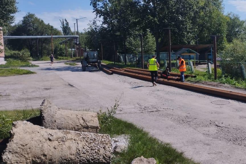 Примтеплоэнерго восстанавливает воздушную магистраль теплосети в микрорайоне Сантехарматурный Спасска-Дальнего2.jpeg Примтеплоэнерго восстанавливает воздушную магистраль теплосети в микрорайоне Сантехарматурный Спасска-Дальнего2.jpeg